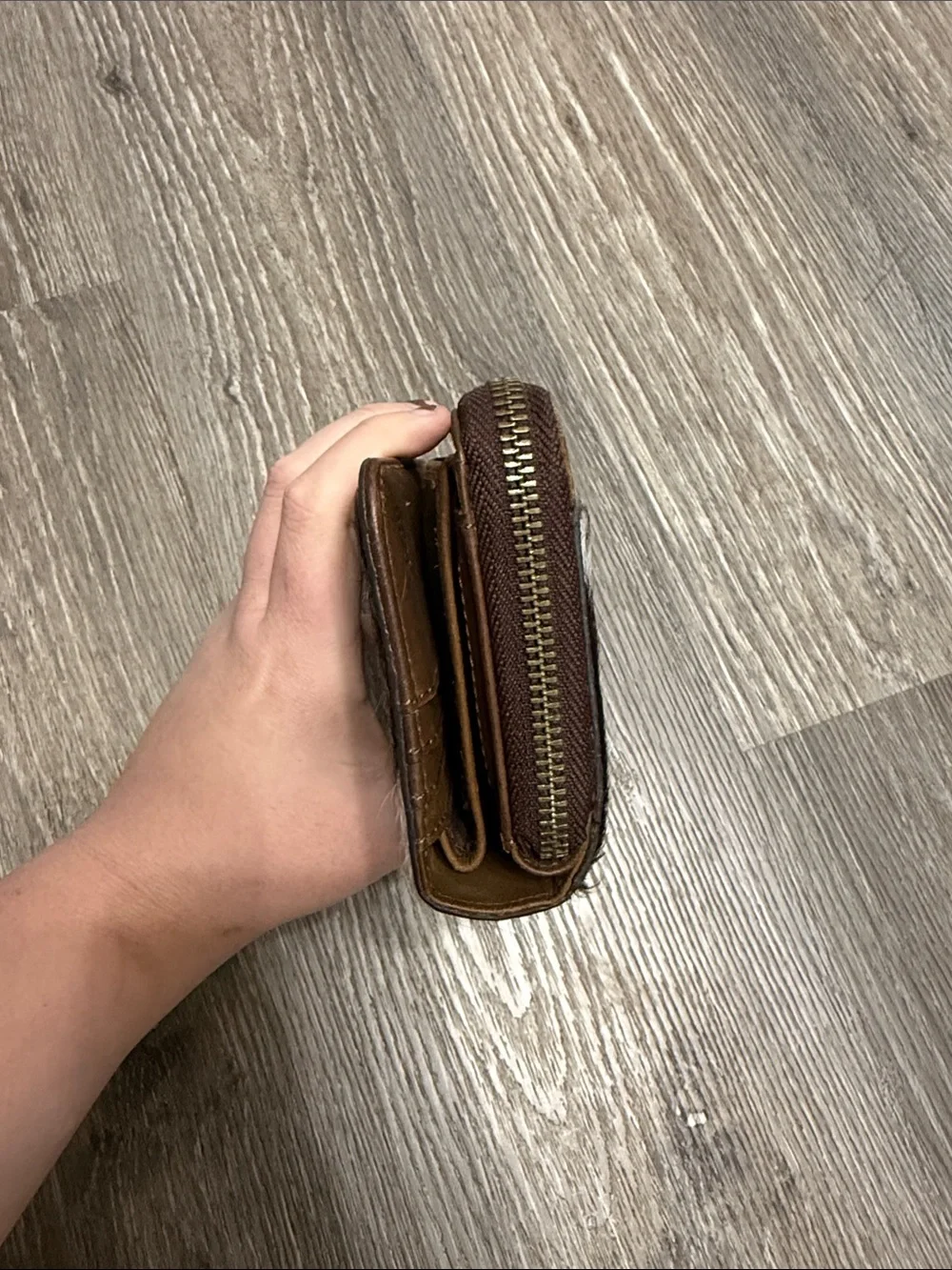 STS Ranchwear Brown and White Cowhide Zip Card Holder